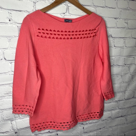 Basler Scalloped Hem Cutout Detail Sweater - Picture 5 of 9